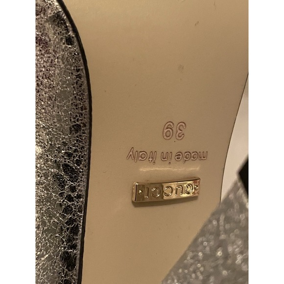 Gucci Silver Foil Leather GG Marmont Fringe Detail Block Heel Size 39, 4" Heel - Picture 3 of 8